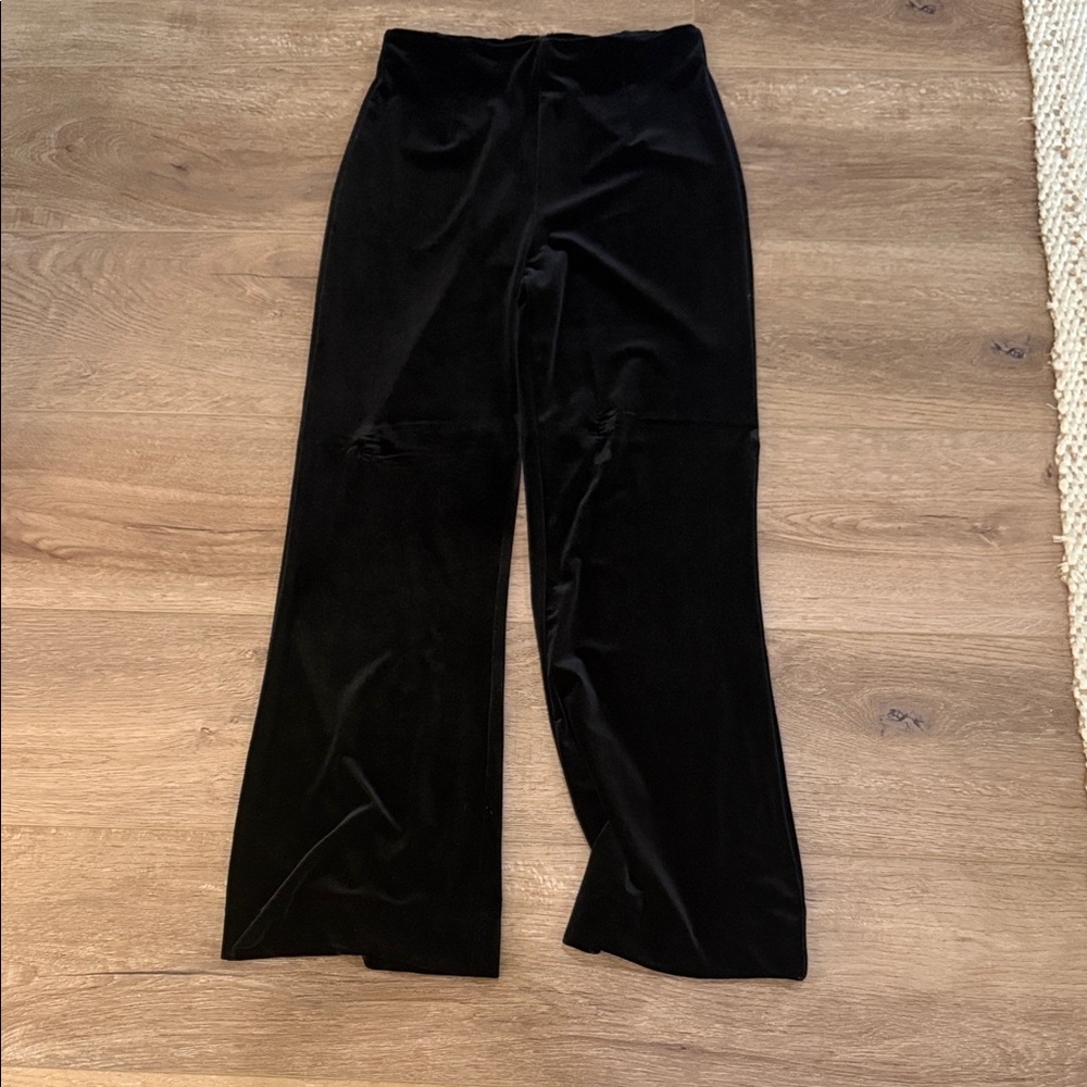 Gianni Bini Black Velvet Trousers